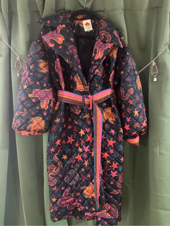 FARM Rio Jackets & Blazers - Farm Rio belted quilted puffer coat never worn